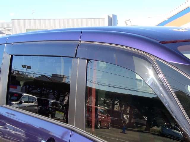 セレナ １．２　ｅ－ＰＯＷＥＲ　ハイウェイスター　Ｖ　両側オートスライドドア　後席モニター　３６０°カメラ　エマジェンシーブレーキ　１オナ　スマキー　バックカメラ　禁煙　ＬＥＤ　レーンアシスト　点検記録簿付　ＥＴＣ　ドラレコ　イモビ　サイドカーテンエアバック　フルオートエアコン　エアバック（27枚目）