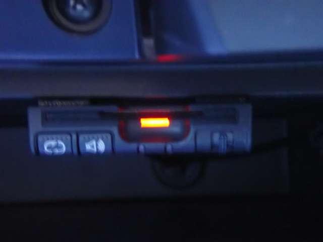 セレナ 2.0 20S Vセレクション 両側オートスライドドア 純正HDDナビ セキュリティ 両側電動スライドドア スマキー キーレスエントリー ダブルエアバッグ バックカメラ エアコン ナビTV PS HDDナビ ABS ETC ワンセグTV 運転席エアバッグ PW(10枚目)