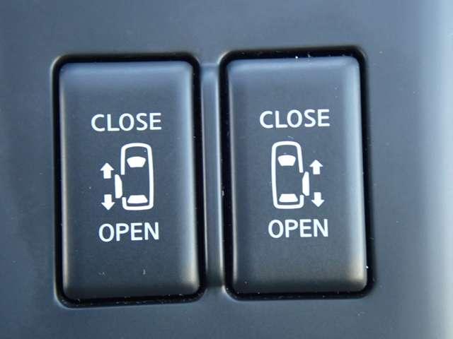 セレナ 2.0 20S Vセレクション 両側オートスライドドア 純正HDDナビ セキュリティ 両側電動スライドドア スマキー キーレスエントリー ダブルエアバッグ バックカメラ エアコン ナビTV PS HDDナビ ABS ETC ワンセグTV 運転席エアバッグ PW(12枚目)