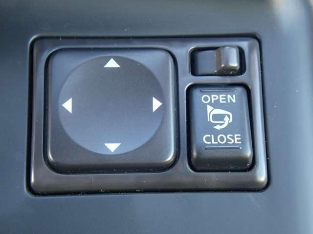 セレナ 2.0 20S Vセレクション 両側オートスライドドア 純正HDDナビ セキュリティ 両側電動スライドドア スマキー キーレスエントリー ダブルエアバッグ バックカメラ エアコン ナビTV PS HDDナビ ABS ETC ワンセグTV 運転席エアバッグ PW(13枚目)