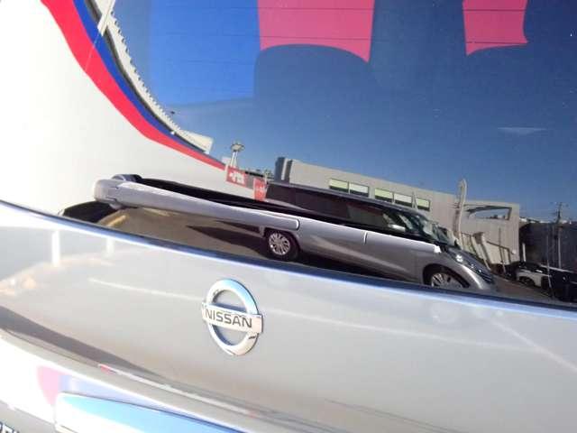 セレナ 2.0 20S Vセレクション 両側オートスライドドア 純正HDDナビ セキュリティ 両側電動スライドドア スマキー キーレスエントリー ダブルエアバッグ バックカメラ エアコン ナビTV PS HDDナビ ABS ETC ワンセグTV 運転席エアバッグ PW(20枚目)