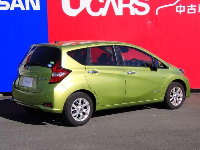 ノート 1.2 e-POWER X Vセレクション 純正メモリーナビ インテリジェントキー アラウンドカメラ ワンオ-ナ-車 運転席助手席エアバック エアバッグ 衝突被害軽減装置 イモビライザー 禁煙車 LEDヘッドライト パワーウインドウ レーンアシスト クルコン ETC アルミホイール(2枚目)