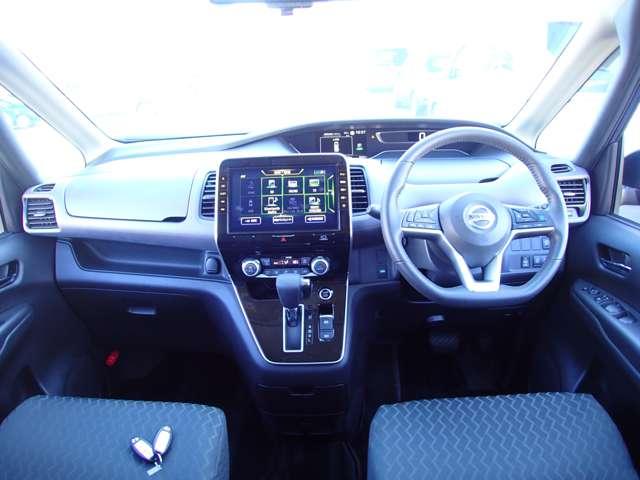 セレナ 2.0 ハイウェイスター V 両側オートスライドドア 後席モニター サイドエアバッグ アラウンドビュ- 1オナ アルミ 衝突被害軽減 LDP エアバッグ 両側オートスライドドア LEDライト インテリジェントキー 禁煙 点検記録簿 サイドカメラ メモリーナビ ナビTV(4枚目)