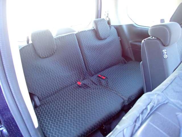 セレナ 2.0 ハイウェイスター V 両側オートスライドドア 後席モニター サイドエアバッグ アラウンドビュ- 1オナ アルミ 衝突被害軽減 LDP エアバッグ 両側オートスライドドア LEDライト インテリジェントキー 禁煙 点検記録簿 サイドカメラ メモリーナビ ナビTV(10枚目)