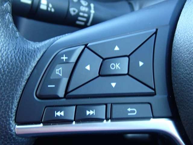 キックス １．２　Ｘ　ＦＯＵＲ　（ｅ－ＰＯＷＥＲ）　４ＷＤ　社用車　純正メモリーナビ　ＳＯＳコール　ナビＴＶ　ＬＥＤライト　踏み間違い防止　アラウンドビュ－　ＥＴＣ　禁煙車　盗難防止システム　車線逸脱警報　インテリキー　バックモニター　ワンオーナー　オートエアコン　４ＷＤ　アルミホイール　記録簿付き（22枚目）