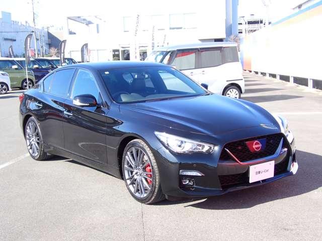 スカイライン ３．０　４００Ｒ　試乗車　ＮＩＳＳＡＮコネクトナビ　ツインターボ　本革シ－ト　ＬＥＤヘッド　キーレスエントリー　ワンオーナ　車線逸脱警報　スマ－トキ－　バックモニター　クルコン　メモリーナビ　ナビＴＶ　サイドカメラ　ＡＡＣ　アルミ　盗難防止装置　ＥＴＣ　エアバッグ（35枚目）