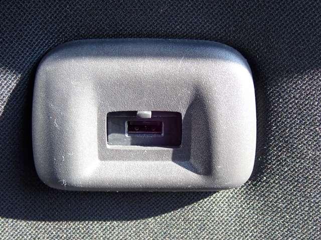 セレナ １．２　ｅ－ＰＯＷＥＲ　ハイウェイスター　Ｖ　両側オートスライドドア　後席モニター　３６０°カメラ　エマジェンシーブレーキ　１オナ　スマキー　バックカメラ　禁煙　ＬＥＤ　レーンアシスト　点検記録簿付　ＥＴＣ　ドラレコ　イモビ　サイドカーテンエアバック　フルオートエアコン　エアバック（34枚目）