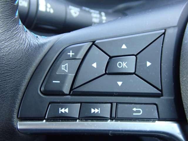 リーフ e+ X 電気自動車 12セグ 純正メモリーナビ クルーズコントロール LEDライト ETC インテリキー バックカメラ 点検記録簿 メモリーナビ オートエアコン サイドエアバック Wエアバック AW ナビTV キーフリー 禁煙車 ABS(16枚目)