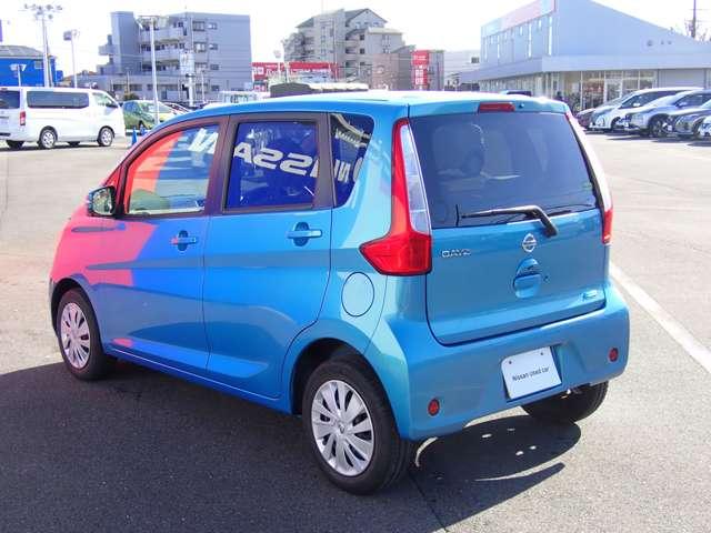 デイズ ６６０　Ｘ　純正メモリーナビ　インテリジェントキー　ｉＳＴＯＰ　イモビライザー　Ｗエアバック　ＥＴＣ　ＴＶナビ　オ－トエアコン　バックカメラ　メモリーナビ　ＡＢＳ　記録簿有　運転席エアバッグ　キーレス　パワーウィンドウ　パワーステアリング　サイドカメラ（32枚目）