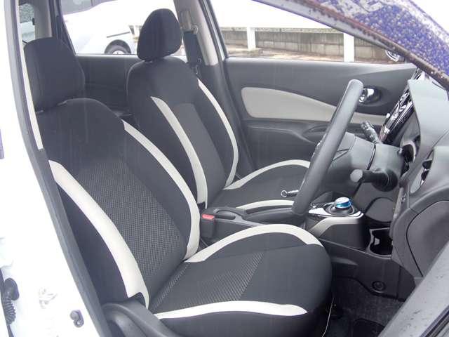 ノート １．２　ｅ－ＰＯＷＥＲ　Ｘ　純正メモリーナビ　インテリルームミラー　禁煙　３６０°カメラ　記録簿付　Ｒカメラ　運転席助手席エアバック　レーンキープ　ＡＵＴＯエアコン　１オーナー　盗難防止システム　ナビＴＶ　ＡＷ　サイドカメラ　運転席エアバッグ　キーレスエントリー（10枚目）