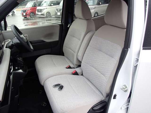 サクラ Ｘ　電気自動車　１２セグ　ＮＩＳＳＡＮコネクトナビ　アラウンドヴューモニター　運転席エアバック　ＡＡＣ　ＬＥＤヘッドランプ　スマートキー　レーンアシスト　ＥＴＣ　盗難防止システム　禁煙車　キーレスエントリー　ワンオーナー　バックモニター　アルミホイール（9枚目）