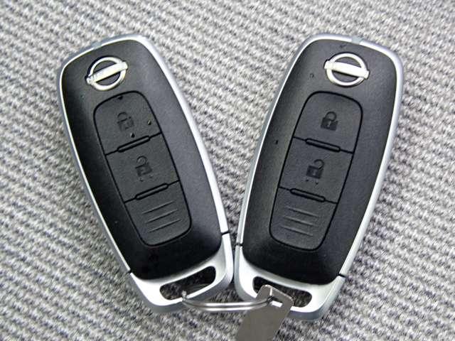 サクラ Ｘ　電気自動車　１２セグ　ＮＩＳＳＡＮコネクトナビ　アラウンドヴューモニター　運転席エアバック　ＡＡＣ　ＬＥＤヘッドランプ　スマートキー　レーンアシスト　ＥＴＣ　盗難防止システム　禁煙車　キーレスエントリー　ワンオーナー　バックモニター　アルミホイール（20枚目）