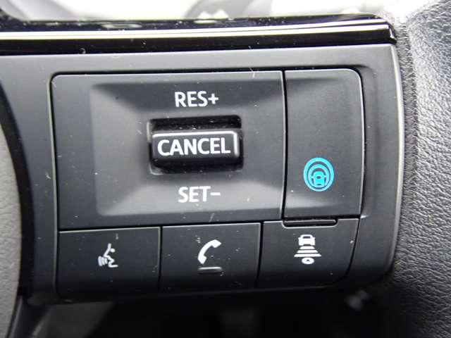 ノート １．２　Ｘ　純正メモリーナビ　インテリルームミラー　リアカメラ　衝突被害軽減ブレ－キ　全方位カメラ　ＥＴＣ付　ＬＥＤヘッドライト　レーダークルーズ　レーンアシスト　インテリジェントキー　ワンオーナー　ドラレコ　整備記録簿　盗難防止システム　ワンセグＴＶ（17枚目）