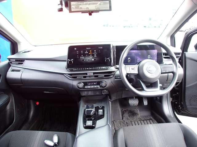 ノート １．２　Ｘ　ＮＩＳＳＡＮコネクトナビ　ＳＯＳコール　リアカメラ　衝突被害軽減ブレ－キ　全方位カメラ　ＥＴＣ付　アルミ　ＬＥＤヘッドライト　レーンアシスト　インテリジェントキー　ワンオーナー　ドラレコ　整備記録簿　盗難防止システム　ワンセグＴＶ　ＴＶナビ（4枚目）