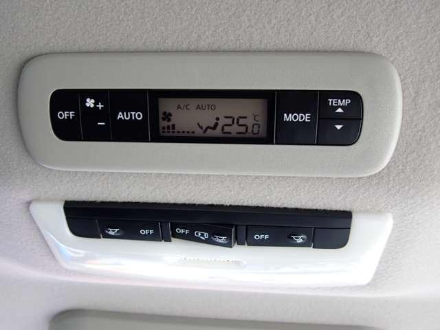 セレナ １．２　ｅ－ＰＯＷＥＲ　ハイウェイスター　Ｖ　両側オートスライドドア　純正メモリーナビ　３６０°カメラ　エマジェンシーブレーキ　１オナ　スマキー　バックカメラ　禁煙　ＬＥＤ　レーンアシスト　点検記録簿付　ＥＴＣ　ドラレコ　イモビ　サイドカーテンエアバック　フルオートエアコン　エアバック（13枚目）