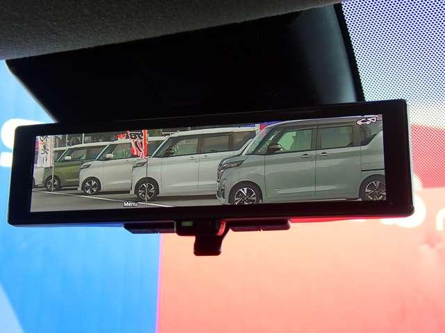 ノート 1.2 X 純正メモリーナビ SOSコール リアカメラ 衝突被害軽減ブレ-キ 全方位カメラ ETC付 禁煙車 LEDヘッドライト レーンアシスト インテリジェントキー ワンオーナー ドラレコ 整備記録簿 盗難防止システム ワンセグTV TVナビ(9枚目)