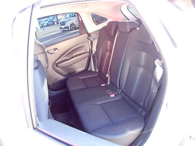 ノート １．２　Ｘ　ＮＩＳＳＡＮコネクトナビ　ＳＯＳコール　リアカメラ　衝突被害軽減ブレ－キ　全方位カメラ　ＥＴＣ付　禁煙車　ＬＥＤヘッドライト　レーダークルーズ　レーンアシスト　インテリジェントキー　ワンオーナー　ドラレコ　整備記録簿　盗難防止システム（29枚目）