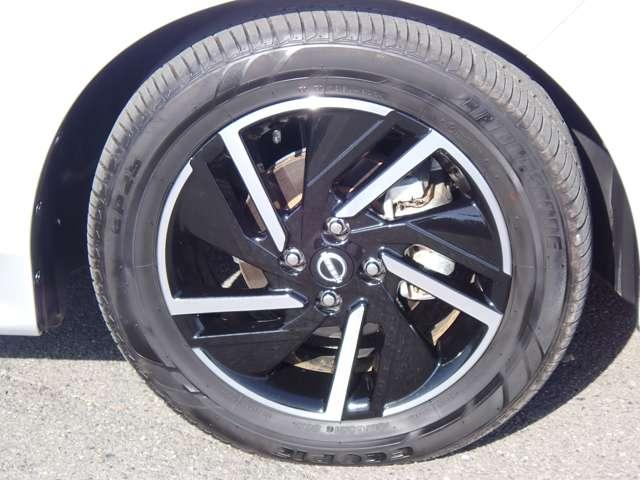 ノート １．２　Ｘ　ＮＩＳＳＡＮコネクトナビ　ＳＯＳコール　リアカメラ　衝突被害軽減ブレ－キ　全方位カメラ　ＥＴＣ付　アルミ　禁煙車　ＬＥＤヘッドライト　レーンアシスト　インテリジェントキー　ワンオーナー　ドラレコ　整備記録簿　盗難防止システム　ワンセグＴＶ（37枚目）