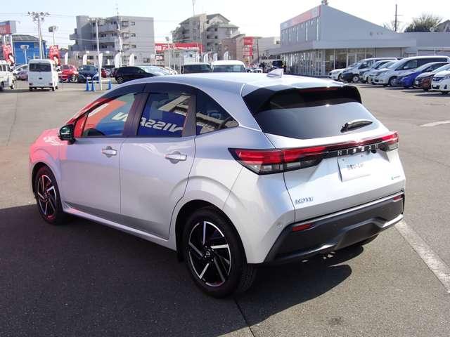 ノート １．２　Ｘ　ＮＩＳＳＡＮコネクトナビ　ＳＯＳコール　リアカメラ　衝突被害軽減ブレ－キ　全方位カメラ　ＥＴＣ付　アルミ　禁煙車　ＬＥＤヘッドライト　レーンアシスト　インテリジェントキー　ワンオーナー　ドラレコ　整備記録簿　盗難防止システム　ワンセグＴＶ（41枚目）