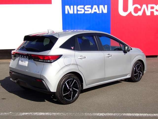 ノート １．２　Ｘ　ＮＩＳＳＡＮコネクトナビ　ＳＯＳコール　リアカメラ　衝突被害軽減ブレ－キ　全方位カメラ　ＥＴＣ付　アルミ　禁煙車　ＬＥＤヘッドライト　レーンアシスト　インテリジェントキー　ワンオーナー　ドラレコ　整備記録簿　盗難防止システム　ワンセグＴＶ（43枚目）