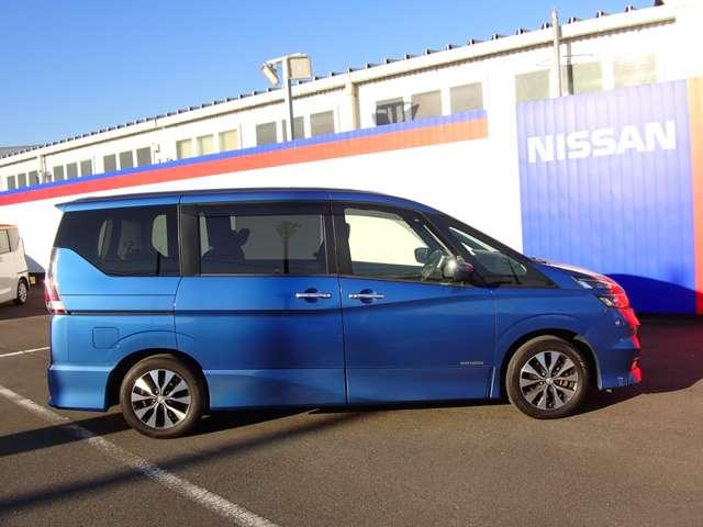 セレナ 2.0 ハイウェイスター VセレクションII 両側オートスライドドア 後席モニター 踏み間違い衝突防止 両側自動ドア 地デジ 後カメラ ワンオーナー車 禁煙 車線逸脱警告 LED 点検記録簿 ETC クルーズコントロール ドライブレコーダー(52枚目)