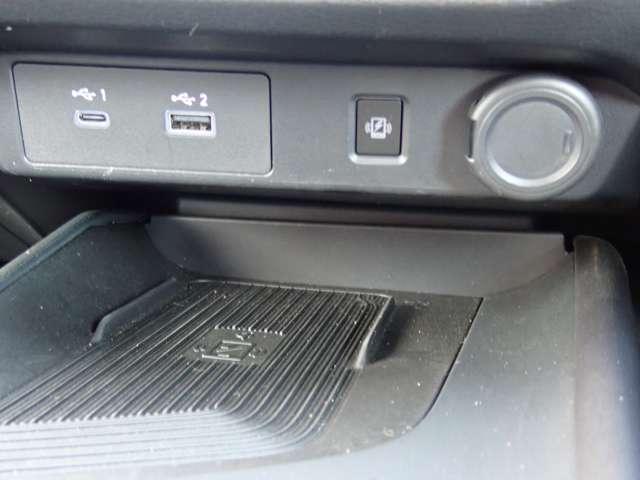 �J�[�i�r�Ɂy����s�h���S-�Q�O�z�Ƃ����͂����������d�Ԃł��z���̍ۂ͂i�q����w���瑽�����m���[������w���k���R���ł�