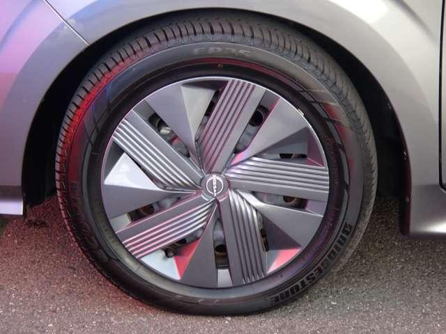 �J�[�i�r�Ɂy����s�h���S-�Q�O�z�Ƃ����͂����������d�Ԃł��z���̍ۂ͂i�q����w���瑽�����m���[������w���k���R���ł�