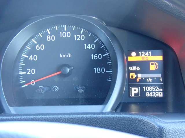 ＮＶ２００バネットバン １．６　ＧＸ　社外メモリーナビ　インテリジェントキー　前席パワーウィンドウ　盗難防止装置　運転席エアバック　衝突被害軽減ブレーキ　フルセグ　マニュアルエアコン　Ｂカメラ　アイドリングストップ　パワステ　ＡＢＳ（18枚目）