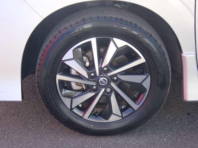 �J�[�i�r�Ɂy����s�h���S-�Q�O�z�Ƃ����͂����������d�Ԃł��z���̍ۂ͂i�q����w���瑽�����m���[������w���k���R���ł�