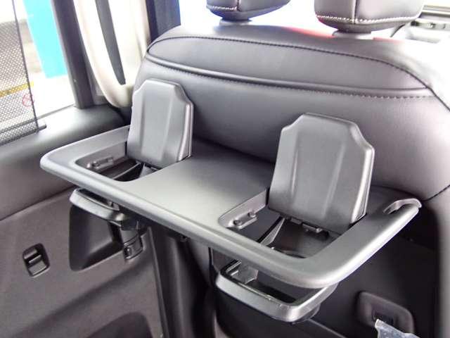 セレナ １．４　ｅ－ＰＯＷＥＲ　ハイウェイスターＶ　ＮＩＳＳＡＮコネクトナビ　後席モニター　エマ－ジェンシ－ブレ－キ　地ＴＶ　スマートキ　オートエアコン　盗難防止　レーダークルコン　シートヒーター　Ｂカメラ　車線逸脱警告　ＥＴＣ　ワンオーナー　記録簿（42枚目）