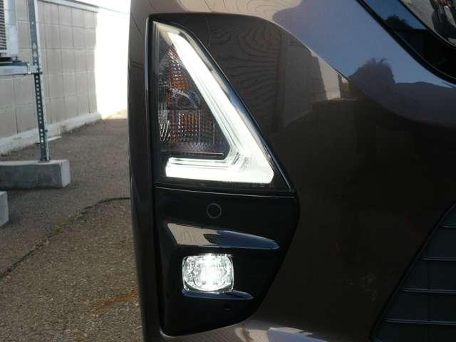 ルークス ハイウェイスター　Ｘ　６６０　ハイウェイスターＸ　４ＷＤ　アラウンドビューモニター　エマージェンシーブレーキ　インテリジェントキー　踏み間違い衝突防止アシスト　バックモニター　ブラインドモニター　車線逸脱警報　スライドドア（8枚目）