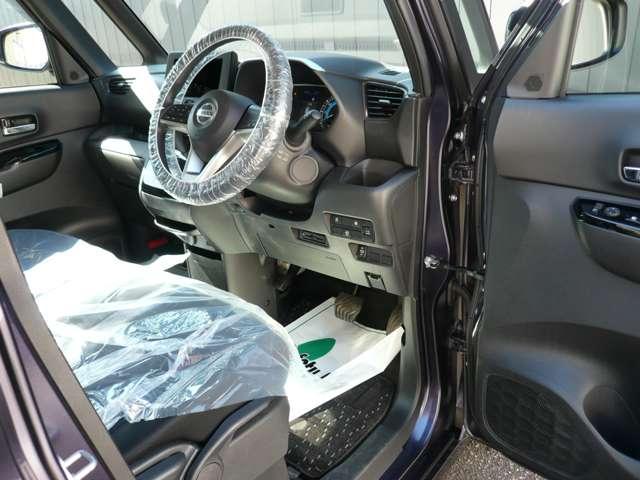 ルークス ６６０　ハイウェイスターＸ　４ＷＤ　アラウンドビューモニター（11枚目）