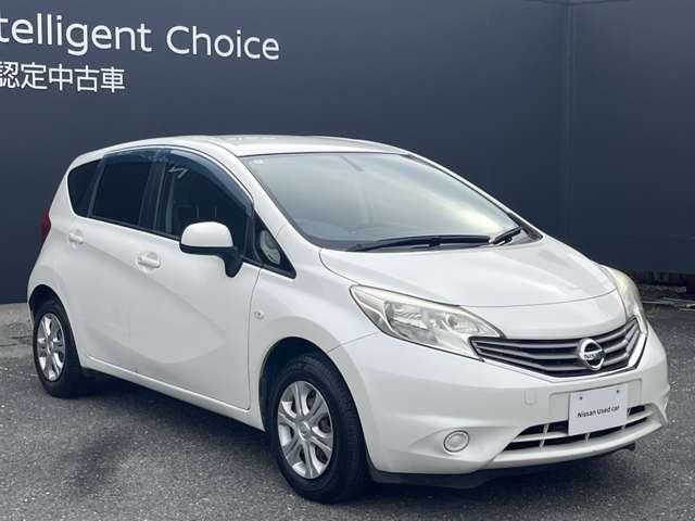 ノート 1.2 X 純正メモリーナビ/インテリキー/マニュアル 禁煙 1オーナー車 記録簿付き スマトキー セキュリティーアラーム キーレス 運転席助手席エアバッグ ナビTV ワンセグ エアコン パワーウィンドウ パワーステアリング ABS メモリーナビ(10枚目)