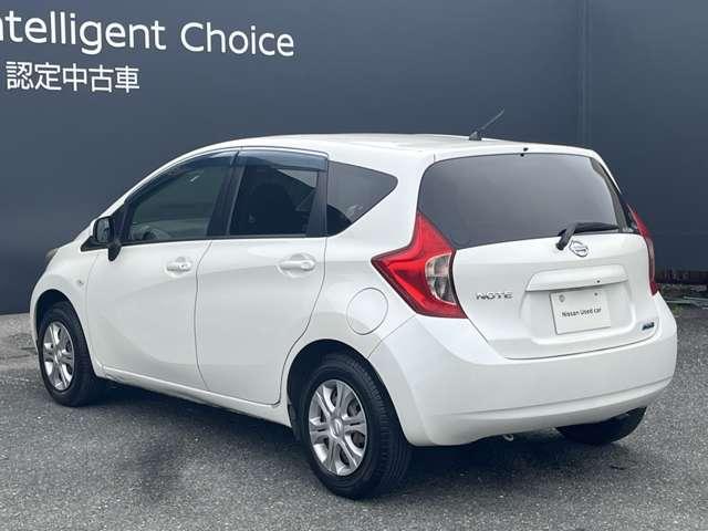 ノート 1.2 X 純正メモリーナビ/インテリキー/マニュアル 禁煙 1オーナー車 記録簿付き スマトキー セキュリティーアラーム キーレス 運転席助手席エアバッグ ナビTV ワンセグ エアコン パワーウィンドウ パワーステアリング ABS メモリーナビ(12枚目)
