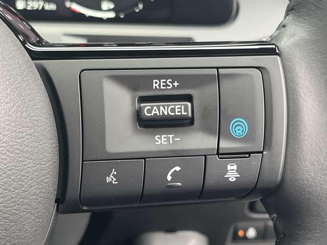 オーラ １．２　Ｇ　レザーエディション　当社社有車／メーカーナビ／ＢＯＳＥサラウンド／　ワンオーナ　追突防止　レーダークルーズ　車線逸脱警報装置　寒冷地仕様　禁煙車　ＬＥＤ　ドライブレコーダー　盗難防止　記録簿　バックモニター　ＥＴＣ　インテリジェントキー　メモリーナビゲーション　ＡＷ（7枚目）