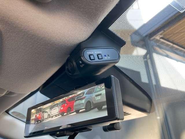 オーラ １．２　Ｇ　レザーエディション　新車保証継承・法定点検渡・純正ナビ・プロ（14枚目）