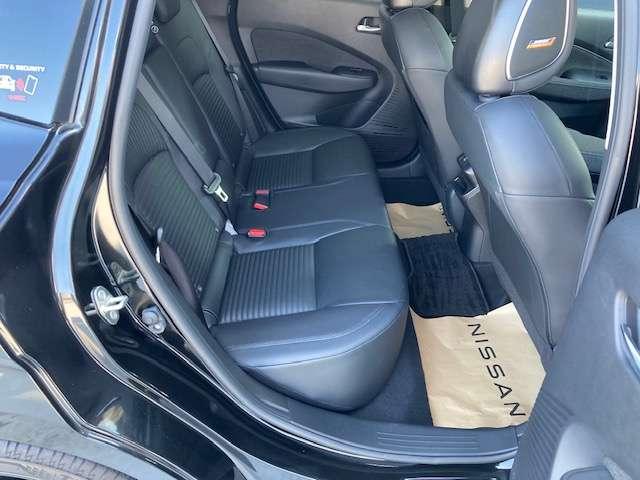 オーラ １．２　Ｇ　レザーエディション　新車保証継承・法定点検渡・純正ナビ・プロ（20枚目）