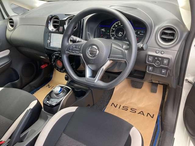 ノート １．２　ｅ－ＰＯＷＥＲ　Ｘ　法定点検渡・日産ワイド保証・純正ナビ・全（7枚目）