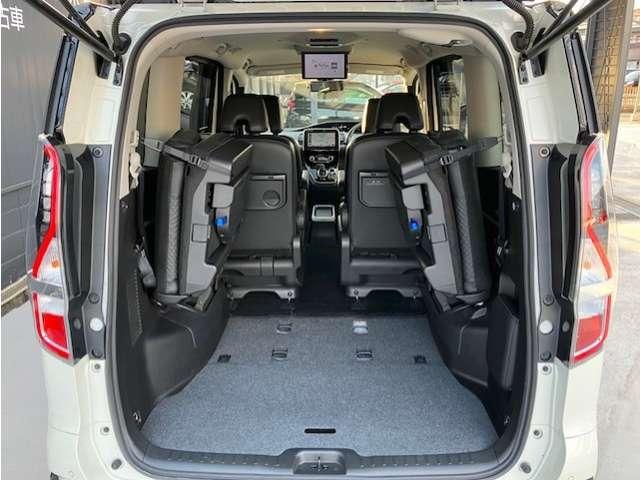 セレナ １．２　ｅ－ＰＯＷＥＲ　ハイウェイスター　Ｖ　アーバンクロム　純正ナビ・後席モニタ・衝突軽減・横滑防止（27枚目）