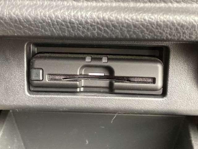 �r���g�C���d�s�b�i���ߍ��݌^�j�B�X�b�L���Ǝ��܂��Ă���̂������ł��B�����ē��^�C�v�^�A���e�i�������B�[�Ԏ��ɂ͍ăZ�b�g�A�b�v�i���̍ēo�^�j���s���܂��B