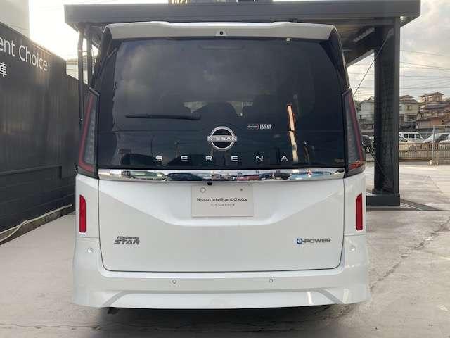 セレナ １．４　ｅ－ＰＯＷＥＲ　ハイウェイスターＶ　当社試乗車・純正ナビ・前後ドラレコ・ＥＴＣ（32枚目）