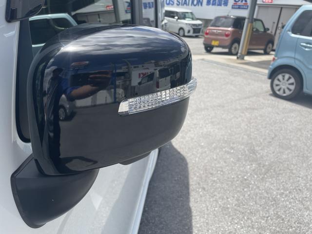 サイドターンランプ付ドアミラーです！リモート格納できるので狭い駐車場でも安心です（＾Ｏ＾）／