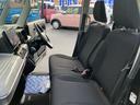 助手席シートも厚みのあるクッションで快適です☆