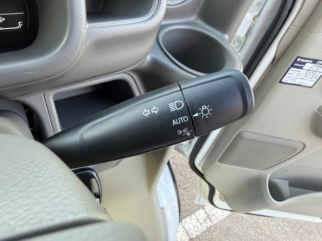 エブリイ PAリミテッド 6型 2WD CVT アイドリングストップ スズキセーフティーサポート 衝突被害軽減システム 横滑り防止機能 オートライト(25枚目)