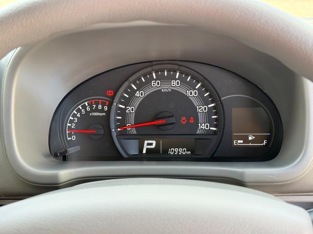 エブリイ PAリミテッド 6型 2WD CVT アイドリングストップ スズキセーフティーサポート 衝突被害軽減システム 横滑り防止機能 オートライト(27枚目)