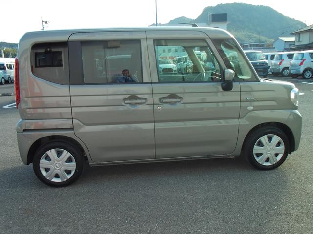 スペーシア ＨＹＢＲＩＤ　Ｇ　オートライト　スライドドア　プッシュスタート　オートエアコン　スズキセーフティーサポート　アイドリングストップ（4枚目）