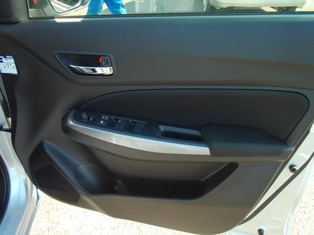 スイフト ＸＧ　２型　オートライト　プッシュスタート　シートヒーター　オートエアコン　衝突安全ボディ（13枚目）