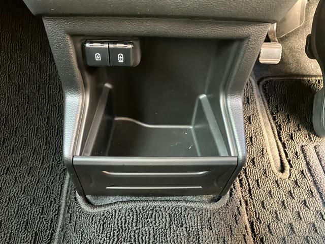 クロスビー ＨＹＢＲＩＤ　ＭＺ　４型（56枚目）