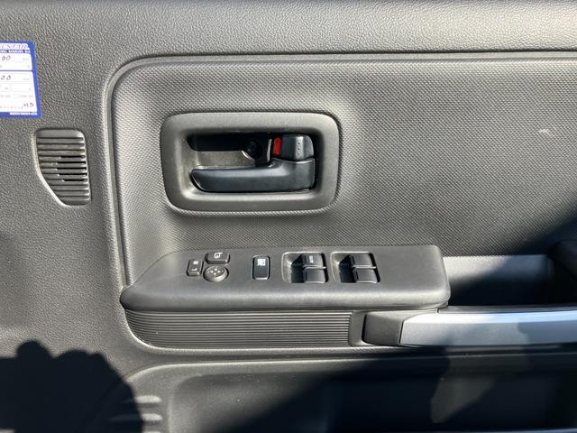 スペーシアギア ギア　ＨＹＢＲＩＤ　ＸＺ　２型　８インチナビ・全方位カメラ・３Ｄビュー・フロントドライブレコーダー・アダプティブクルーズコントロール・スリムサーキュレーター・リアドア両側電動スライドドア・ルーフレール・ＬＥＤヘッドランプ（53枚目）