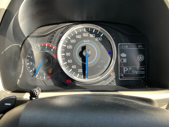 ���[�^�[�p�l���̓^�R���[�^�[�Ɖt���f�B�X�v���C�t���̃X�|�[�e�B�[�ȃf�U�C�����̗p�I